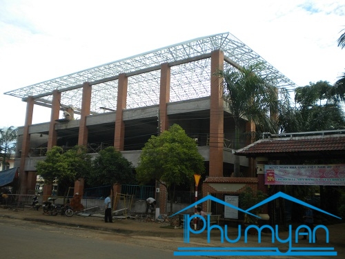 He-vi-keo-thep-trong-luong-nhe