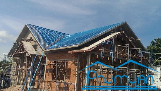 Mai-nha-khung-thep-trong-luong-nhe-vung-tau